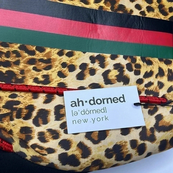 Ad-Dorned Neoprene Tote w/ Removable Pouch NWT leopard print - Picture 5 of 6